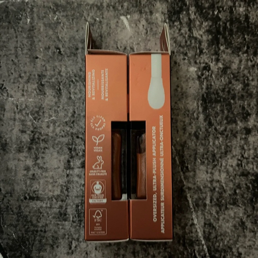 NEW Lip Gloss Bundle